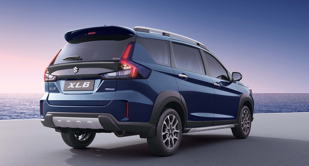 Right Rear Three Quarter