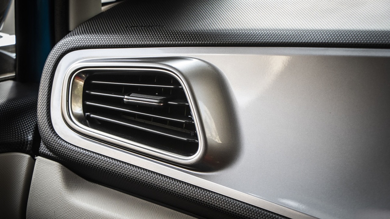 Front Passenger Airvent