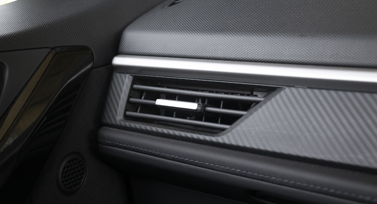 Front Passenger Airvent