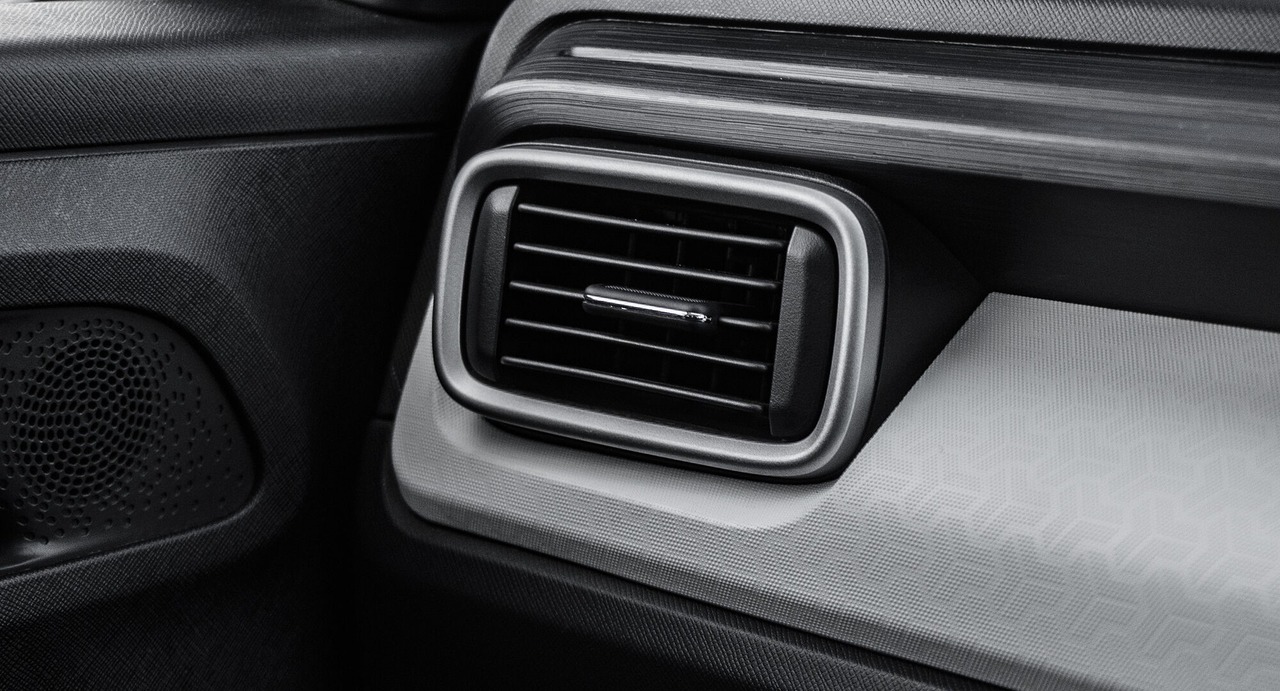 Front Passenger Airvent