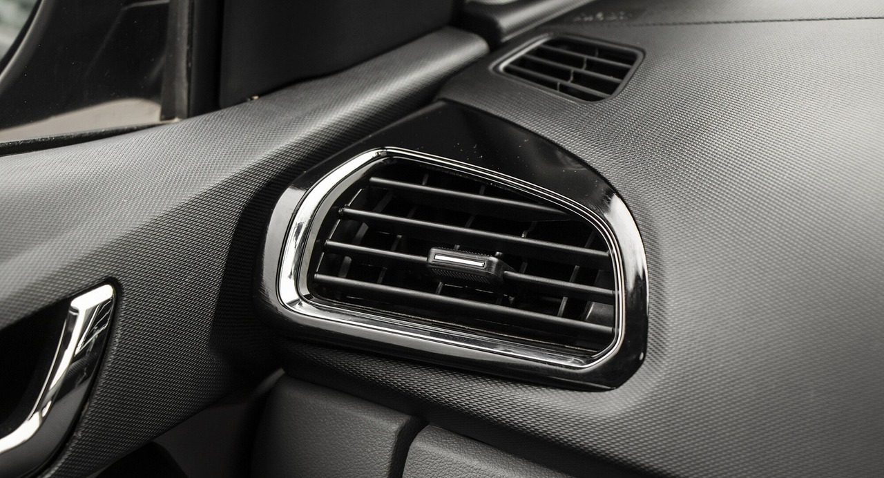 Front Passenger Airvent
