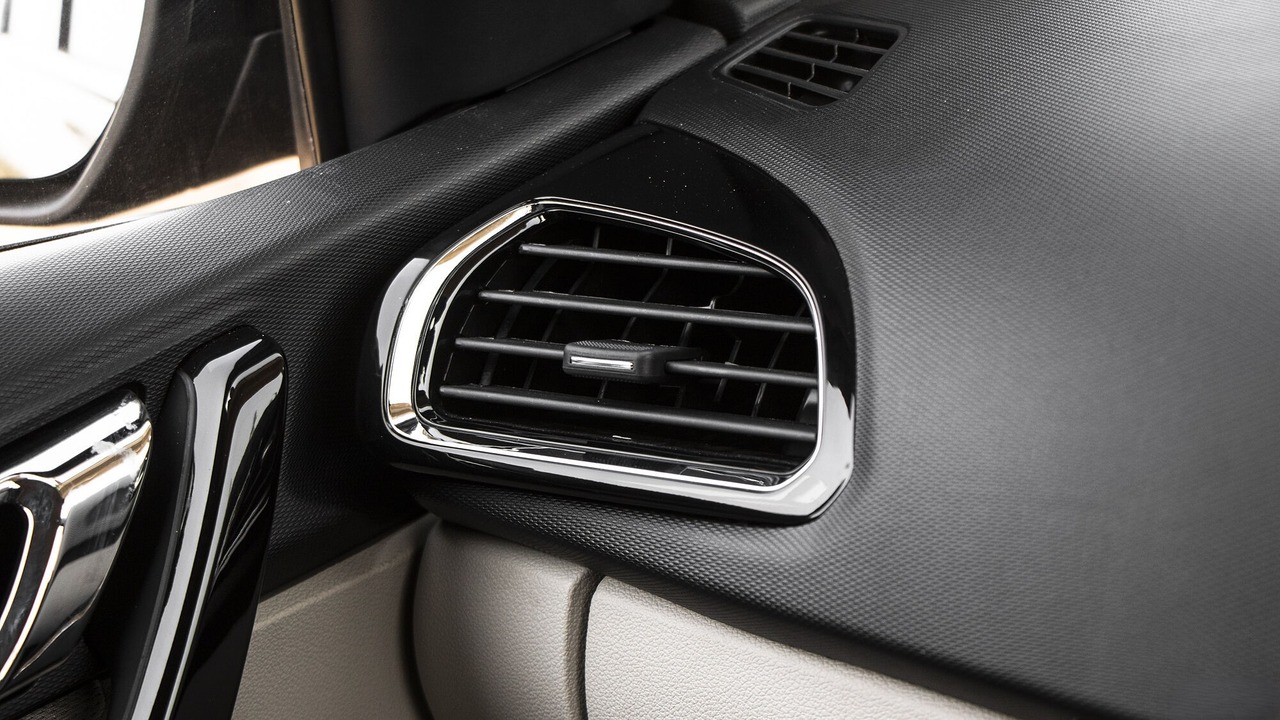 Front Passenger Air Vent