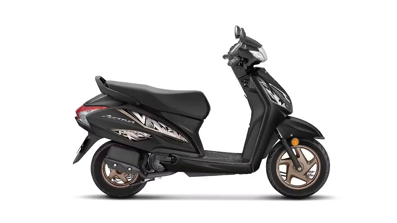 Mat Steel Black Metallic (Anniversary Edition)